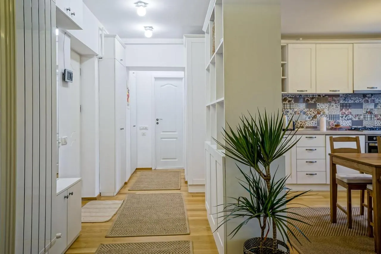 Visit Bucharest Romana Square Central Apt. - Metro
