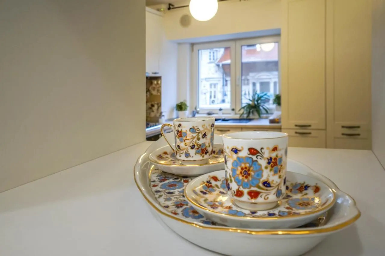 Visit Bucharest Romana Square Central Apt. - Metro Apartamento