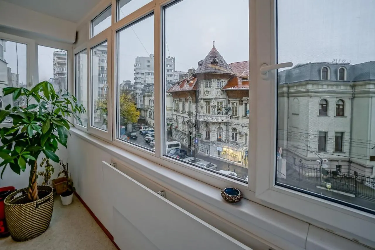 Apartment Visit Bucharest Romana Square Central Apt. - Metro Romania